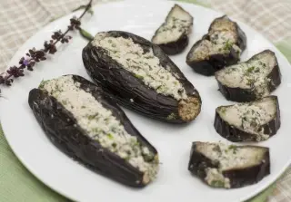Баклажаны с орехами
