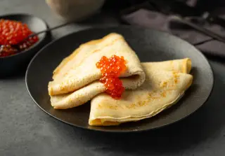 Блины с дырочками на минералке