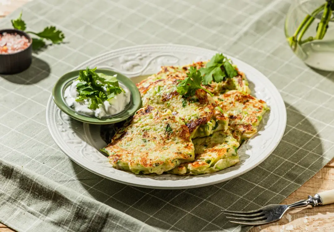 Кабачковые оладьи с сыром