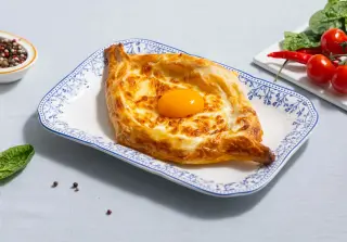 Хачапури по-аджарски из роти