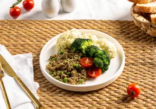 Киноа с овощами