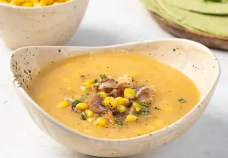 Куриный суп с кукурузой и беконом