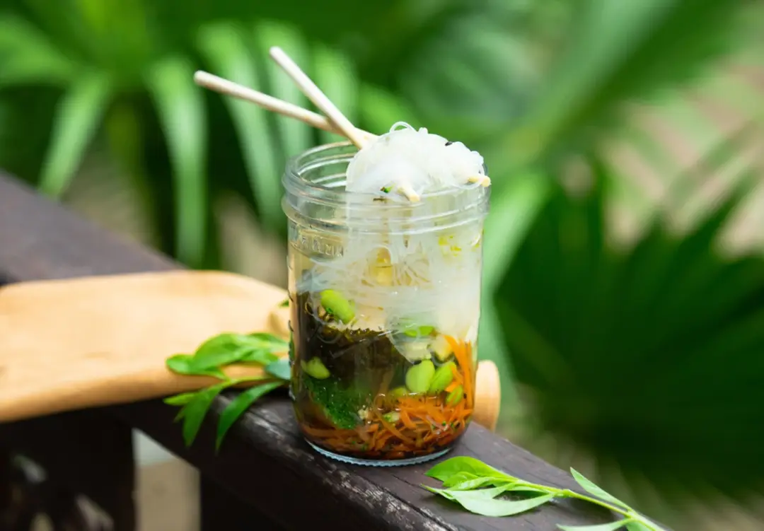 Фунчоза в стакане (cup noodle)