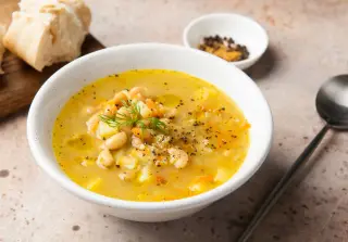 Овощной суп с белой фасолью