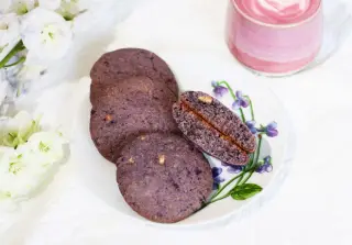 Печенье с черникой и белым шоколадом