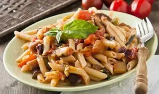 Пенне с овощами