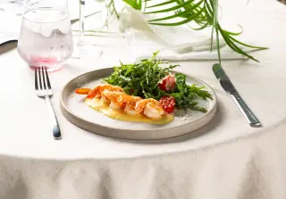 Креветки с манго