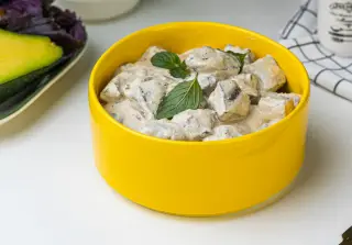Сердечки индейки в сливочном соусе