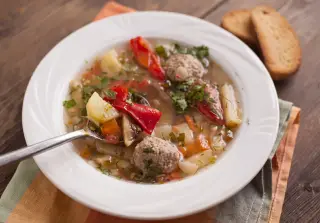 Суп с фрикадельками