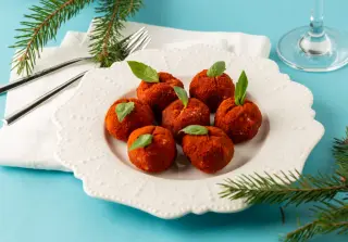 Сырные шарики с ананасом