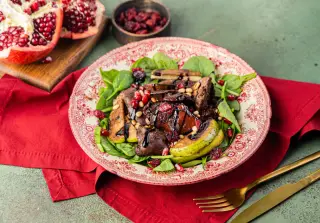 Тёплый салат с куриной печенью