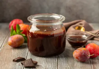 Варенье из сливы с шоколадом (повидло)