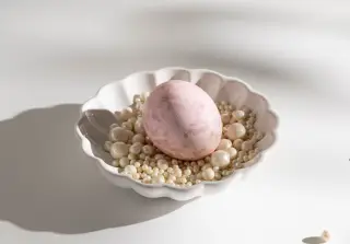 Яйца, окрашенные свёклой