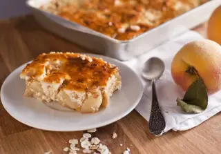 Запеканка с персиками на завтрак